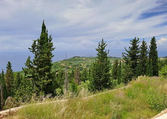 Melivaroni Tsoukaládhes